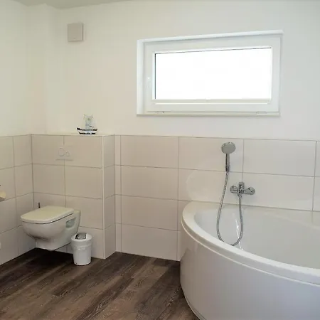 49 2 N Nordkoje Apartment